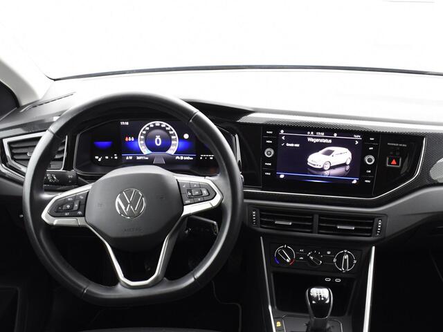 Volkswagen POLO 1.0 TSI 95pk Life · Apple/Android Car Play · Navigatie · P-Sensoren · Getint Glas · Airco · 15'' Inch · Garantie t/m 30-08-2027 of 100.000km