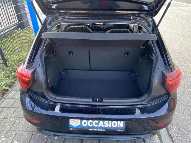 Volkswagen POLO 1.0 TSi DSG7-autom. Style Business met o.a. LED Matrix iQ Lights, sportstoelen, navi, CarPlay, etc.
