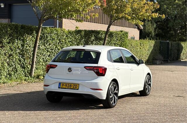 Volkswagen POLO 1.0 TSI Polo nieuw model. NAP-1e eigenaar-Garantie