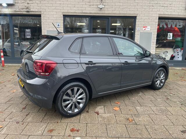 Volkswagen POLO 1.0 TSI Highline Dodehoek Clima Carplay