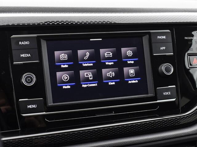 Volkswagen POLO 1.0 TSI 95pk Life · Apple/Android Car Play · P-Sensoren · Airco · DAB · Getint Glas · 15'' Inch · Garantie t/m 31-10-2027 of 100.000km