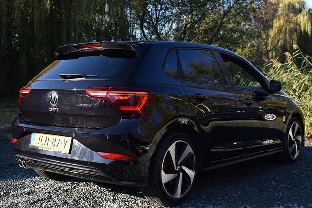 Volkswagen POLO 2.0 TSI GTI TSI 210PK DSG GTI-SPORT LED/CARPLAY/PDC