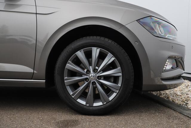 Volkswagen POLO 1.0 TSI Comfortline Business 116PK! 16 inch LMV LED Clima Navigatie Carplay Android Park Assist Adaptive Cruise