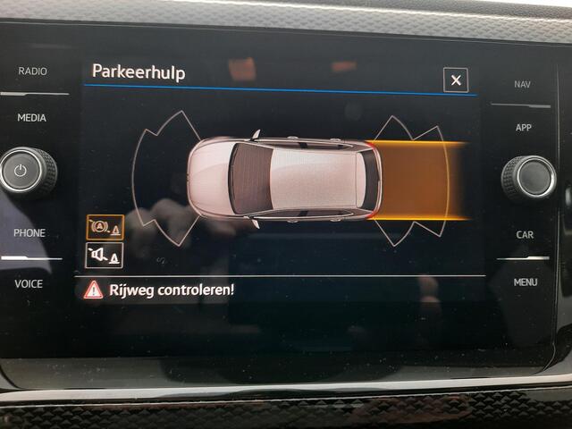 Volkswagen POLO 1.0 TSI Life Business | 16" velgen | App Connect | Navigatie | Privacy Glass