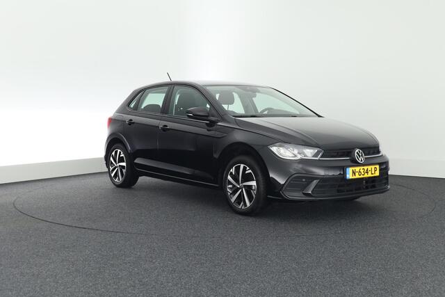 Volkswagen POLO 1.0 TSI 95pk DSG Life Trekhaak Carplay Stoelverwarming