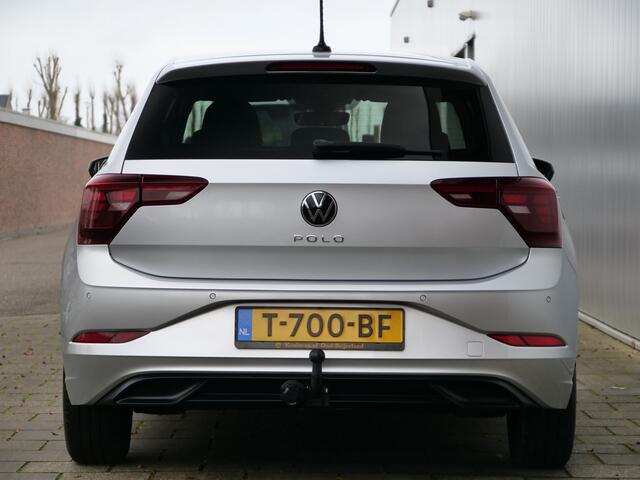 Volkswagen POLO 1.0 TSI Life 96 Pk Automaat Navigatie / Apple Carplay / PDC / Trekhaak