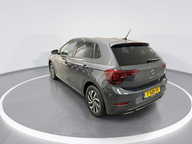 Volkswagen POLO 1.0 TSI 95pk Life · Apple/Android Car Play · Airco · P-Sensoren · DAB · Getint Glas · 15'' Inch · Garantie t/m 04-09-2027 of 100.000km