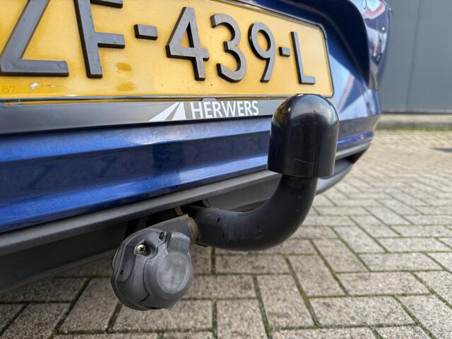 Volkswagen POLO 1.0 TSI Beats / Trekhaak / Stoelverwarming / Navigatie / Cruise Control / Bluetooth /