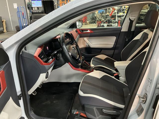 Volkswagen POLO 1.0 TSI 115PK Beats · Panoramadak · BEATS Audio · Clima · 17'' Velgen · Apple Carplay/Android Auto · Navigatie ·