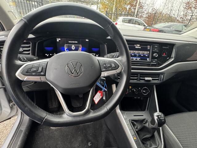 Volkswagen POLO 1.0 TSI Comfortline 1e EIGENAAR!! // FULL LED // APPLE CARPLAY / ANDROID AUTO // PDC V+A // CRUISE