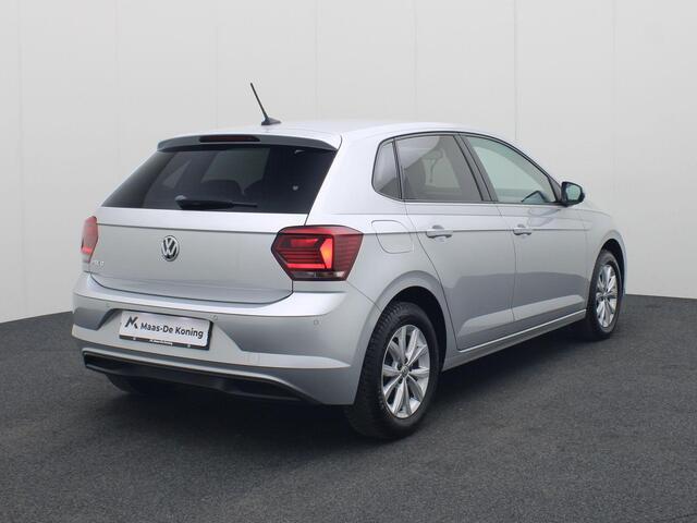 Volkswagen POLO 1.0 TSI 95pk DSG Highline Business · Navigatie · Parkeersensoren · Stoelverwarming