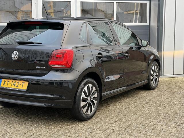Volkswagen POLO 1.0 BlueMotion | Parkeer sensoren | Camera | Climate | lichtmetaal |