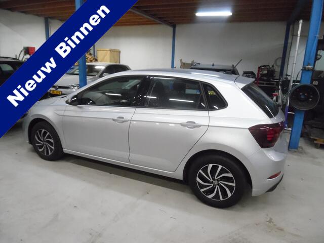 Volkswagen POLO 1.0 TSI Life Edition