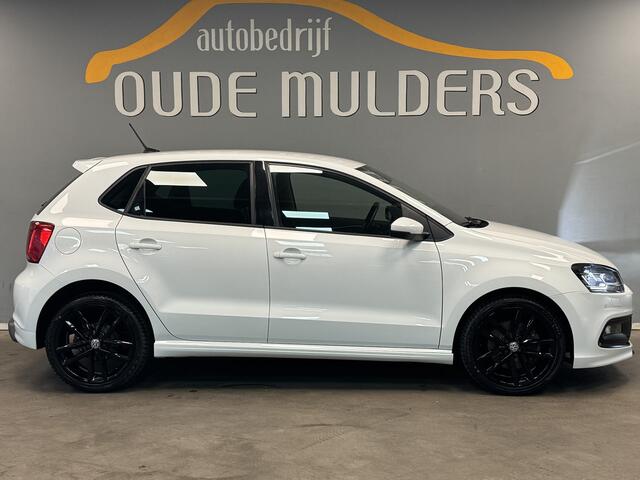Volkswagen POLO 1.2 R-Line/Stoelverwarming/Parkeersensoren/Navi