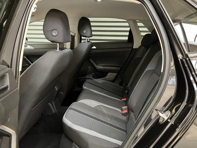 Volkswagen POLO 1.0 TSI HIGHLENE/PDC/ADAPTIVE CR/CLIMA/CARPLAY/NAVI/ENZ