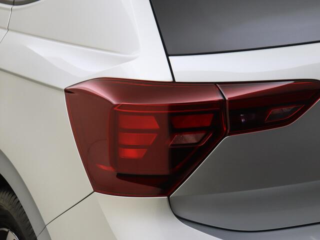 Volkswagen POLO Life | 'App-Connect' smartphone integratie | 'IQ.Drive' Pakket (rijassistent Travel Assist i.c.m. Adaptive Cruise Control) | 'We Connect Plus' (abonnement 12 maanden)