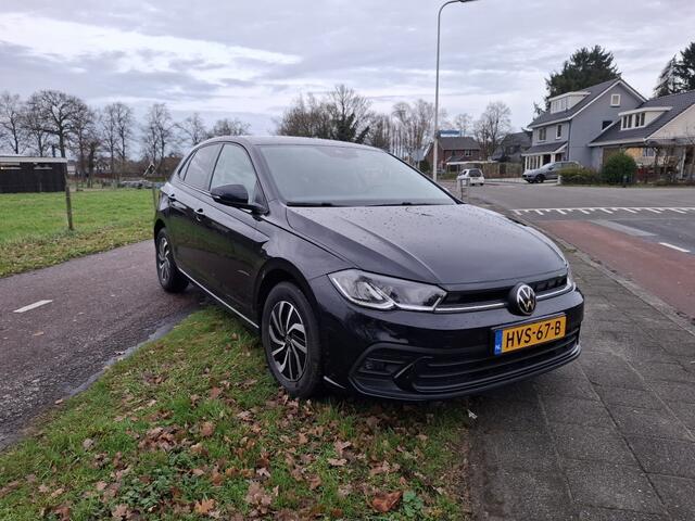 Volkswagen POLO 1.0 TSI Life Bns