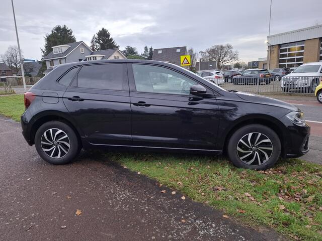 Volkswagen POLO 1.0 TSI Life Bns