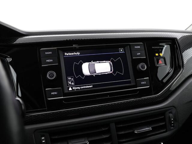 Volkswagen POLO 1.0 TSI 95pk Life · Apple/Android Car Play · P-Sensoren · DAB · Getint Glas · Airco · 15'' Inch · Garantie t/m 16-10-2027 of 100.000km