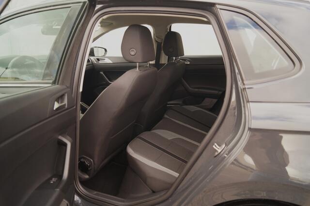 Volkswagen POLO 1.0 TSI 95pk Highline -ECC-DAB-CARPLAY-ACC-