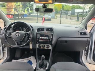 volkswagen-polo-1.0-bluem.-con.-ser