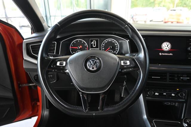 Volkswagen POLO 1.0 TSI Highline Clima Panoramadak Stoelverwarming Carplay Rijklaarprijs Inruil Mogelijk!