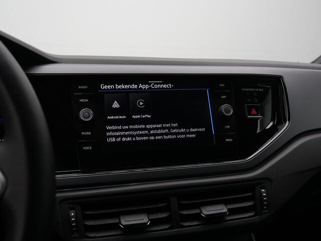 Volkswagen POLO 1.0 TSI 95 pk DSG R-Line | Panoramadak | IQ Light | Achteruitrijcamera | Stoelverwarming | Adaptive Cruise | Navigatie