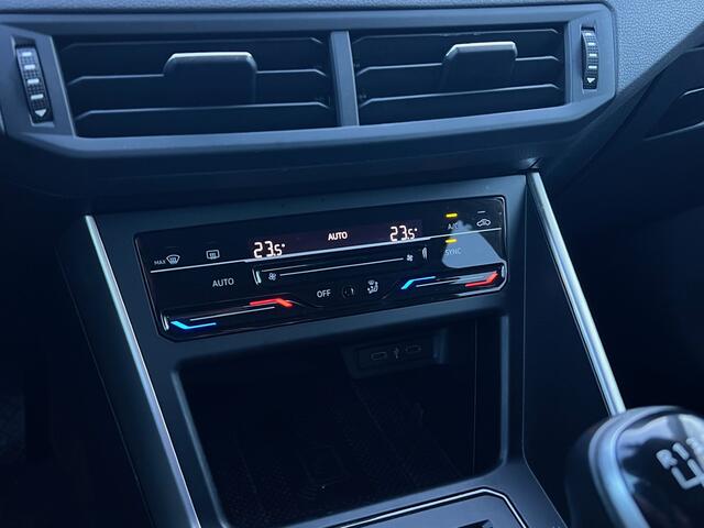 Volkswagen POLO 1.0 TSI 95pk Life Navigatie App Connect