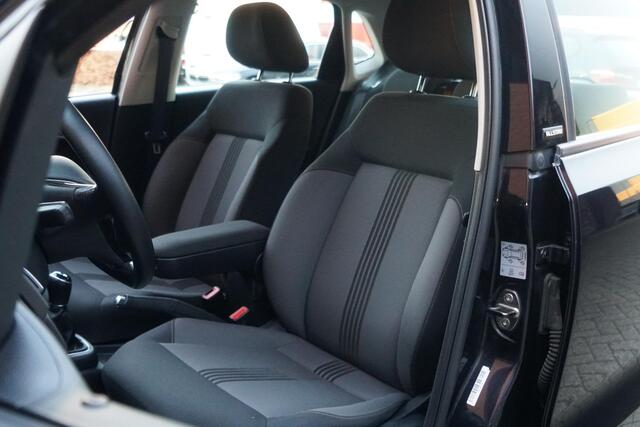 Volkswagen POLO 1.2 TSI Highline + NAVIGATIE / CRUISE CONTROL / PDC