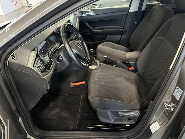 Volkswagen POLO 1.0 TSI 95pk R-Line Edition Apple/Android Car Play · P-Sensoren · DAB · Getint Glas · Airco · 16'' Inch ·