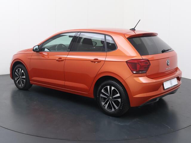 Volkswagen POLO 1.0 TSI Highline Business R | 95 PK | Adaptive cruise control | Climate control | Navigatiesysteem | R-Line |