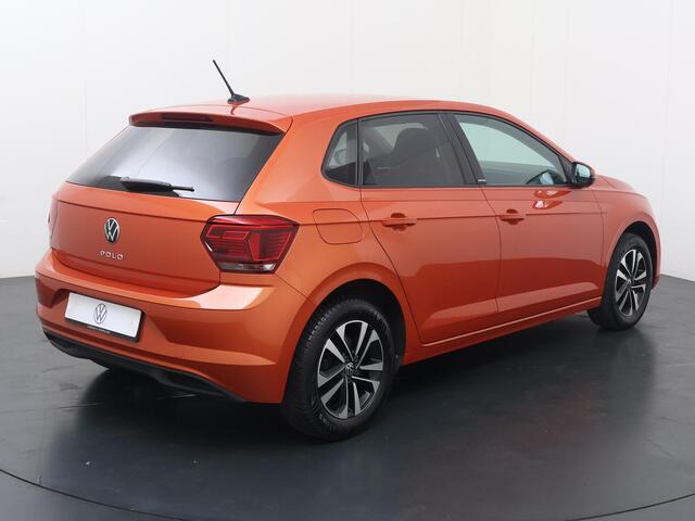 Volkswagen POLO 1.0 TSI Highline Business R | 95 PK | Adaptive cruise control | Climate control | Navigatiesysteem | R-Line |