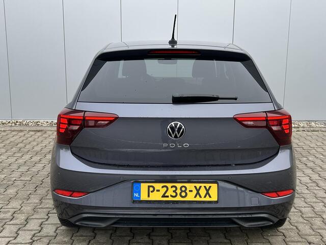 Volkswagen POLO 1.0 TSI Life Business / Navigatie / Cruise Control Adaptief / Airco / Parkeer Sensoren Voor & Achterzijde /