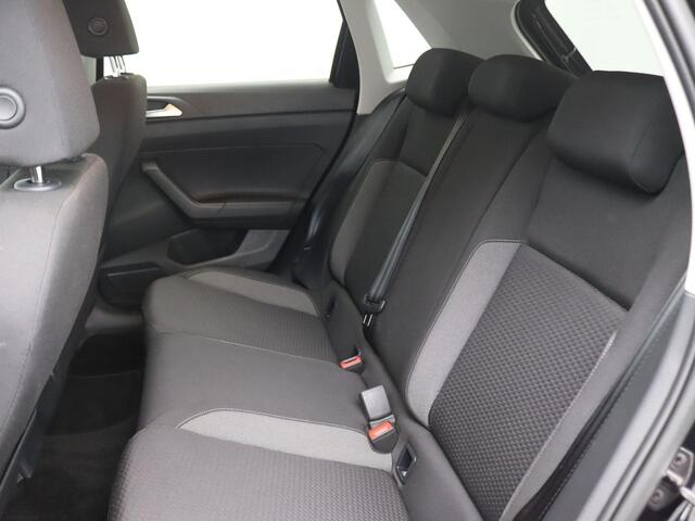 Volkswagen POLO 1.0 TSI Life Adaptieve Cruise Control, Stoelverwarming, App-connect, Climatronic, Navigatie, Virtual Cockpit, Parkeersensoren, Getint Glas, 15" Velgen