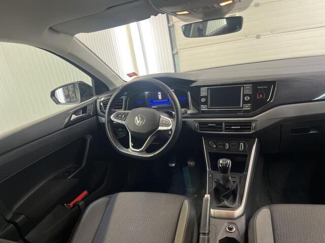 Volkswagen POLO 1.0 TSI Life Navigatie Apple Carplay/Android Auto Cruise Control Virual Cokpit Full Led Lichtmetalen velgen Airco