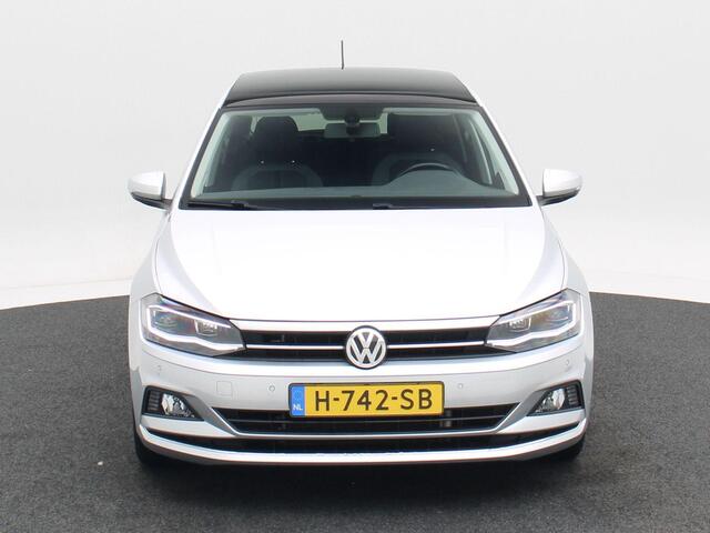 Volkswagen POLO 1.0 TSi Automaat Highline | Panoramadak | Adaptive Cruise | Climate Control | Parkeersensoren | Trekhaak | Carplay | 16 Inch | 69.834 Km!!