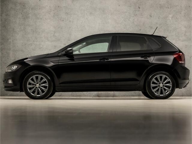 Volkswagen POLO 1.0 TSI Sportline (VIRTUAL COCKPIT, APPLE CARPLAY, GROOT NAVI, CLIMATE, SPORTSTOELEN, LM VELGEN, GETINT GLAS, PARKEERSENSOREN, ADAPTIVE CRUISE, NIEUWSTAAT)