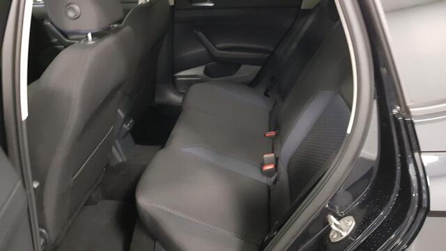 Volkswagen POLO 1.0 TSI United | Navigatie | Apple Carplay/Android Auto | Climate Control | DAB | Extra getint glas | LMV