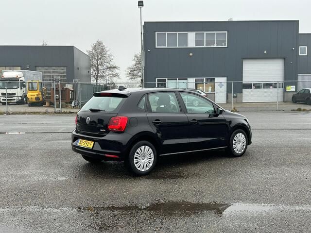 Volkswagen POLO 1.0 Comfortline
