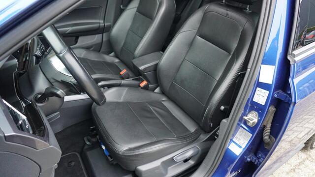 Volkswagen POLO 1.5 TSI 150pk DSG 5Drs 3x R-Line Pano.Dak Leder LED 17inch LM BEATS *NL Auto* 84492km!