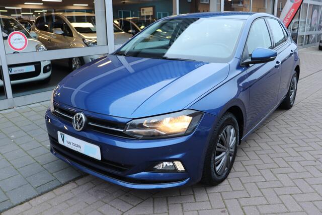 Volkswagen POLO 1.0 TSI Comfortline. Navigatie, Nederlandse auto, eerste eigenaar.