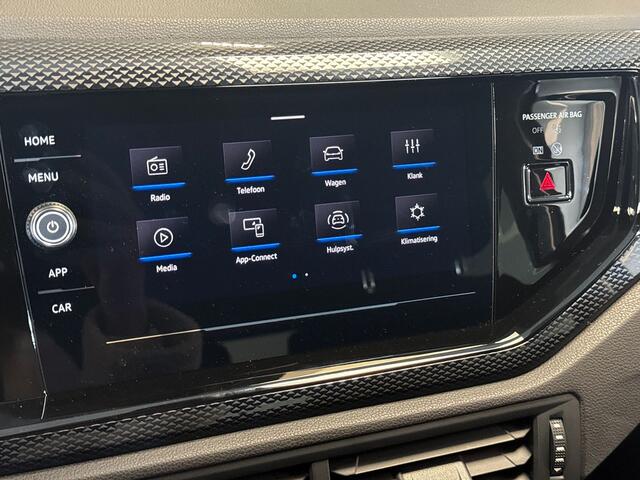 Volkswagen POLO 1.0 95pk TSI Life Edition Velgen 'Essex', 15 inch lichtmetaal in zwart | Licht en Zicht Pakket | Voorstoelen verwarmbaar