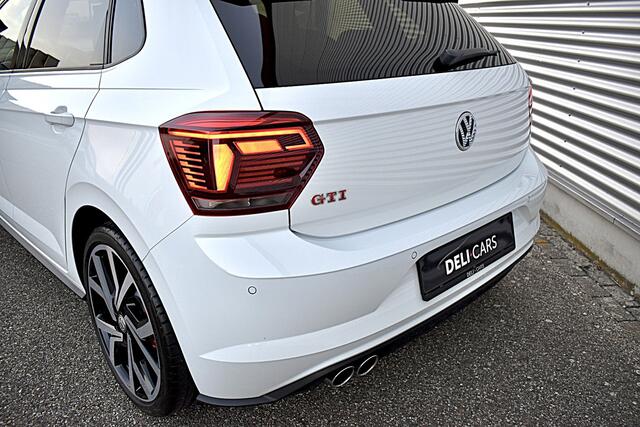 Volkswagen POLO 2.0 TSI GTI 200pk Pano | Apple-Carplay | Dsg