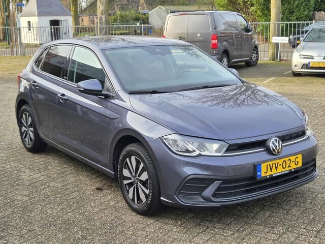 Volkswagen POLO 1.0 MPI Polo NAVIGATIE/CLIMATRONIC/STOELVERWARMING/SPEEDLIMITER/PARKEERSENSOREN