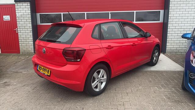 Volkswagen POLO 1.0 TSI Comfortline AUTOMAAT / AIRCO / BLUETOOTH / ACC / ZEER NETJES / NL-AUTO