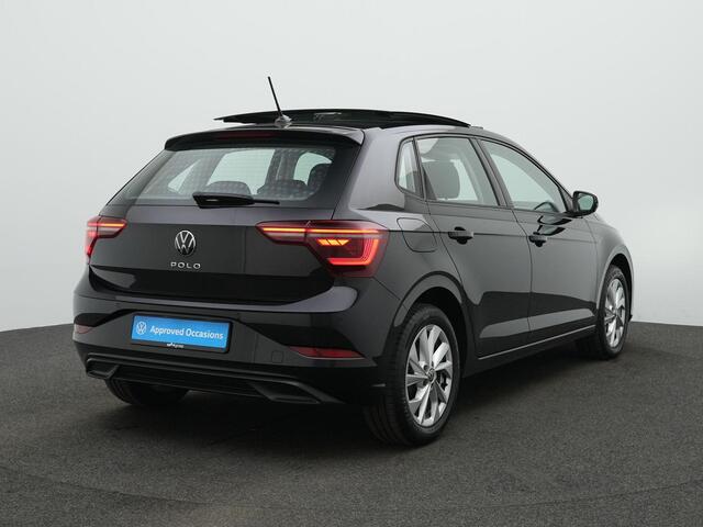 Volkswagen POLO 1.0 TSI 95 pk Style | Panoramadak | IQ Light | Beats | Stoelverwarming | Navigatie | Parkeersensoren voor/achter