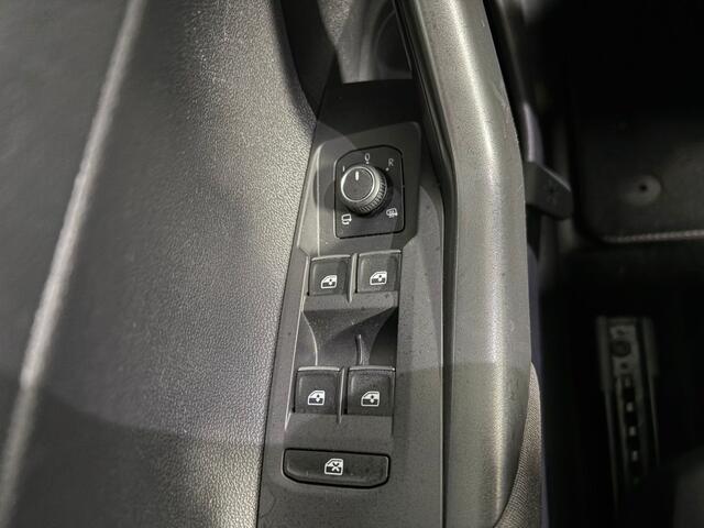 Volkswagen POLO 1.0 TSI Highline 12-2026 APK. 3x R-Line!