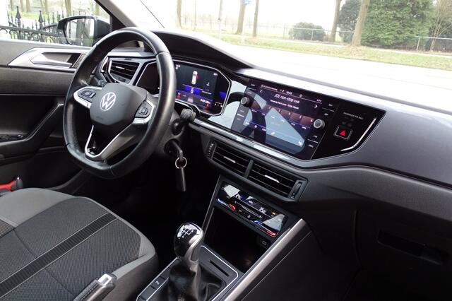 Volkswagen POLO 1.0 TSI Style Virtual Cockpit IQ licht Nieuwe type