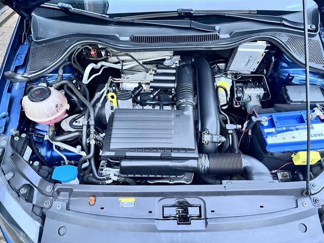 Volkswagen POLO 1.2 TSI Highline Bluetooth|Clima|17inch