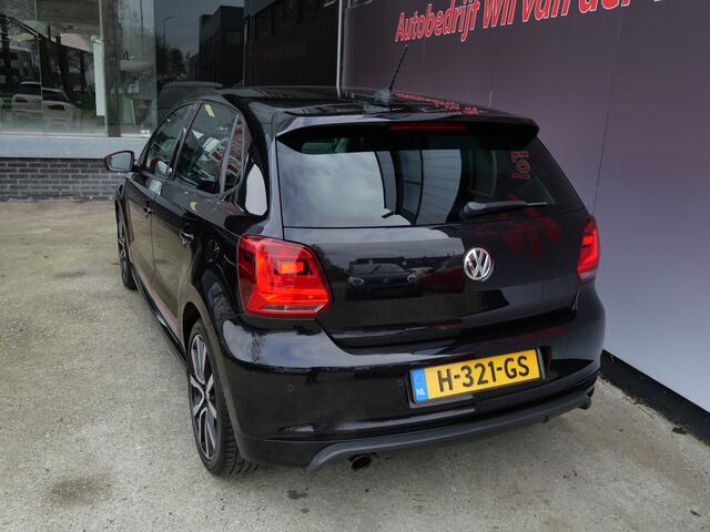 Volkswagen POLO 1.2 TSI BEATS R-LINE | CRUISE | NAVIGATIE | LED | ALCANTARA | GAAF!!